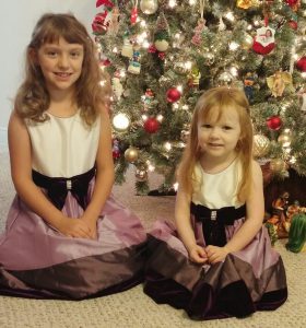 Fernandez girls holiday portrait by tree-2015